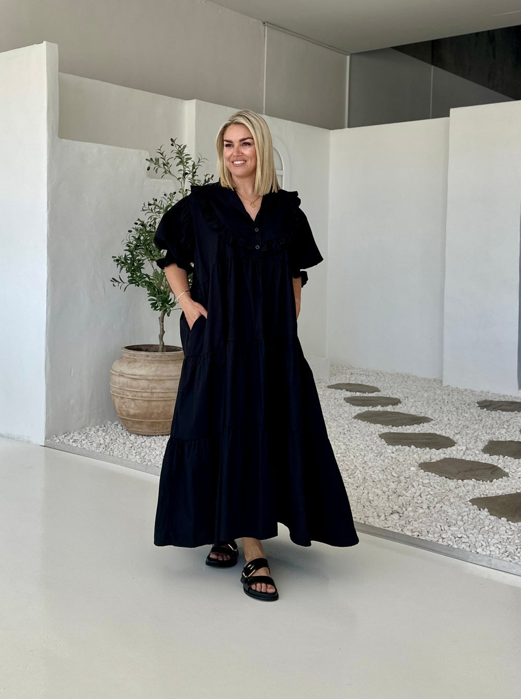 CHLOE  DRESS - black