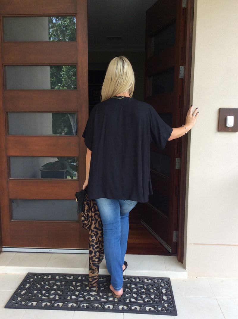 ethical-australian-fashion-ladies-black-blouse-top-back-size-medium